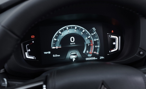 Image Mitsubishi New Xpander Cross