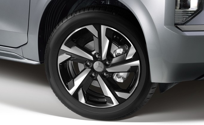 Image Mitsubishi New Xpander